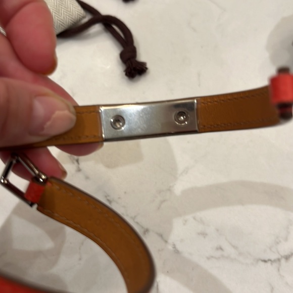 🔥🔥Hermes Rivale Double Tour Bracelet in signature Orange/ plastic on hardware! - Picture 4 of 10